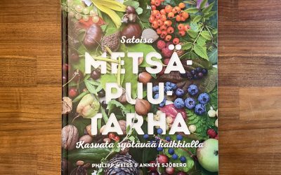 Satoisa metsäpuutarha -lukupiiri 2.11. Koroisilla
